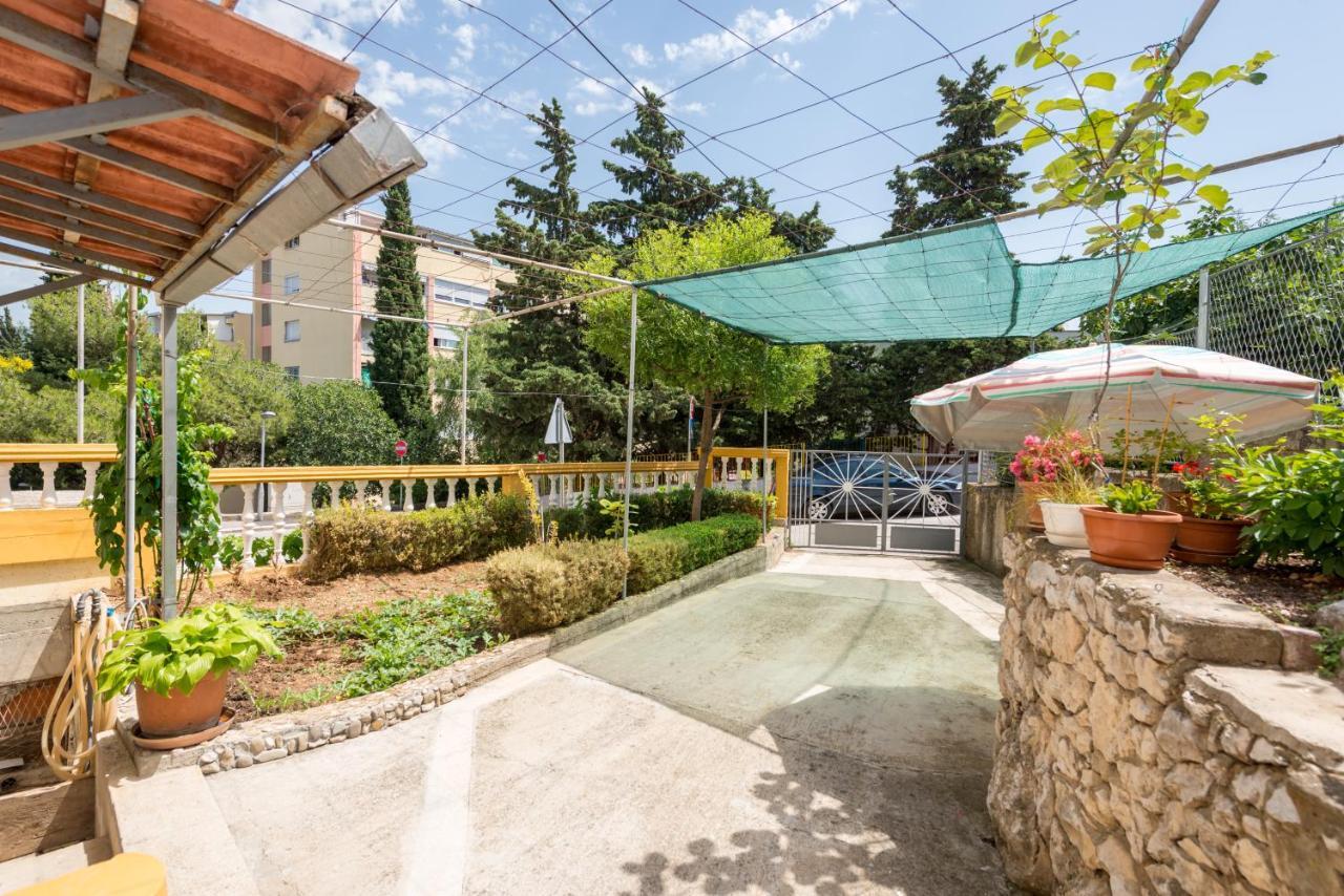 Apartamento Petite Split Exterior foto